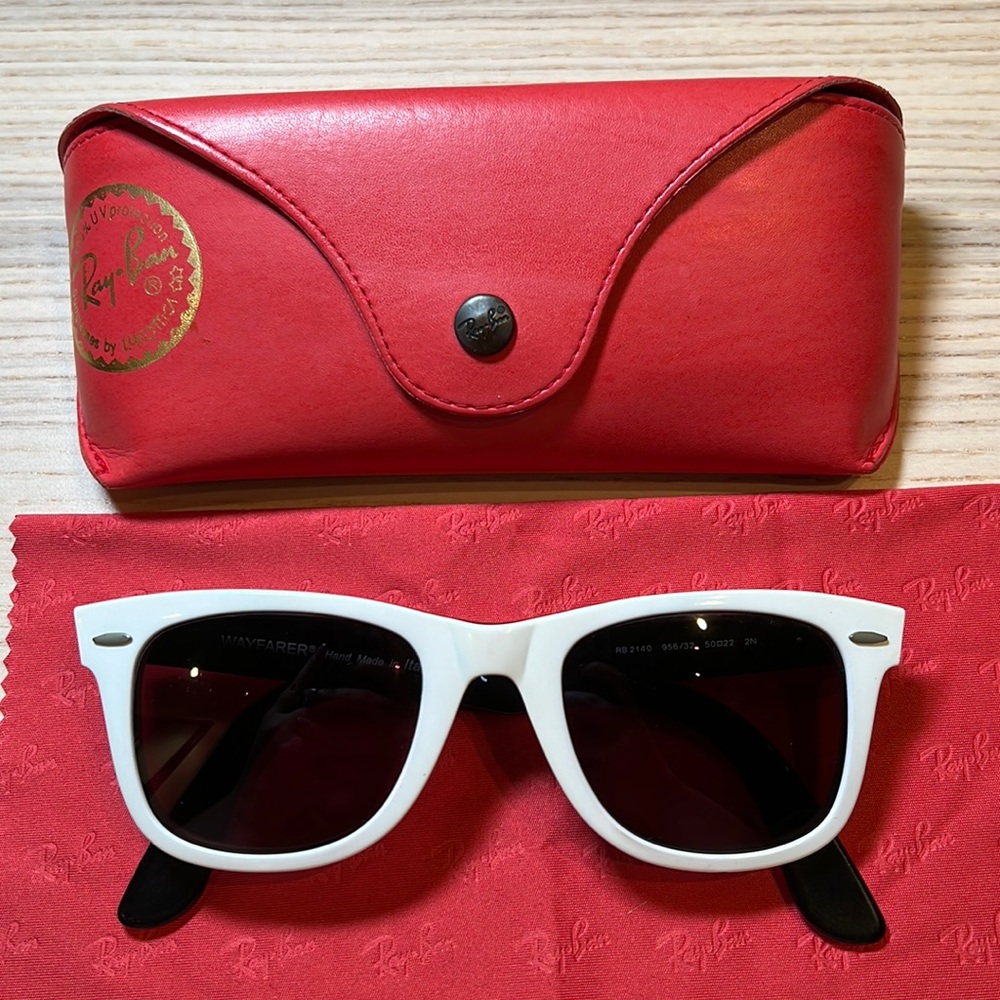 Ray-Ban Original WAYFARER Classic Sunglasses White